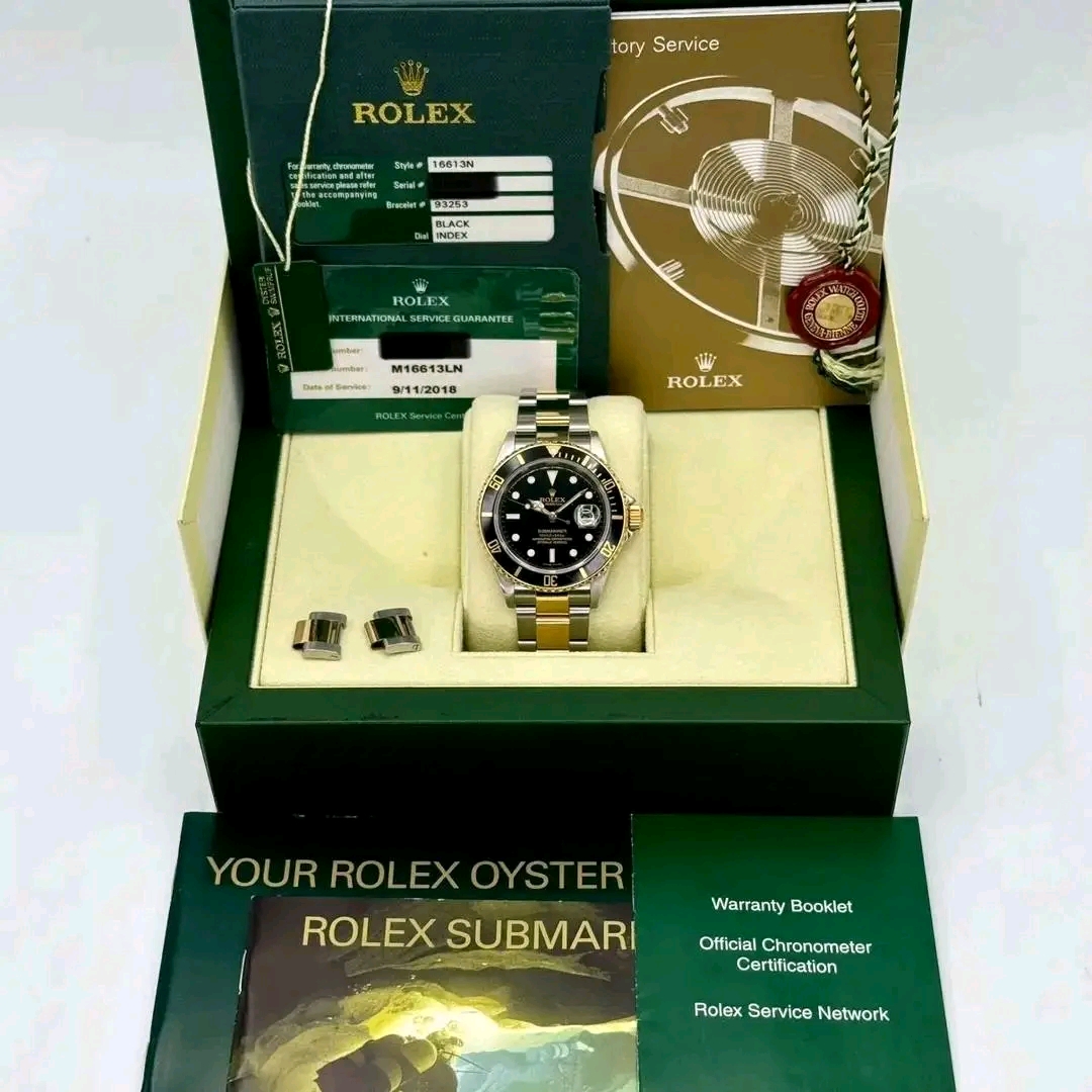 Rolex Submariner Date 16613LN TWo-Tone Black Dial