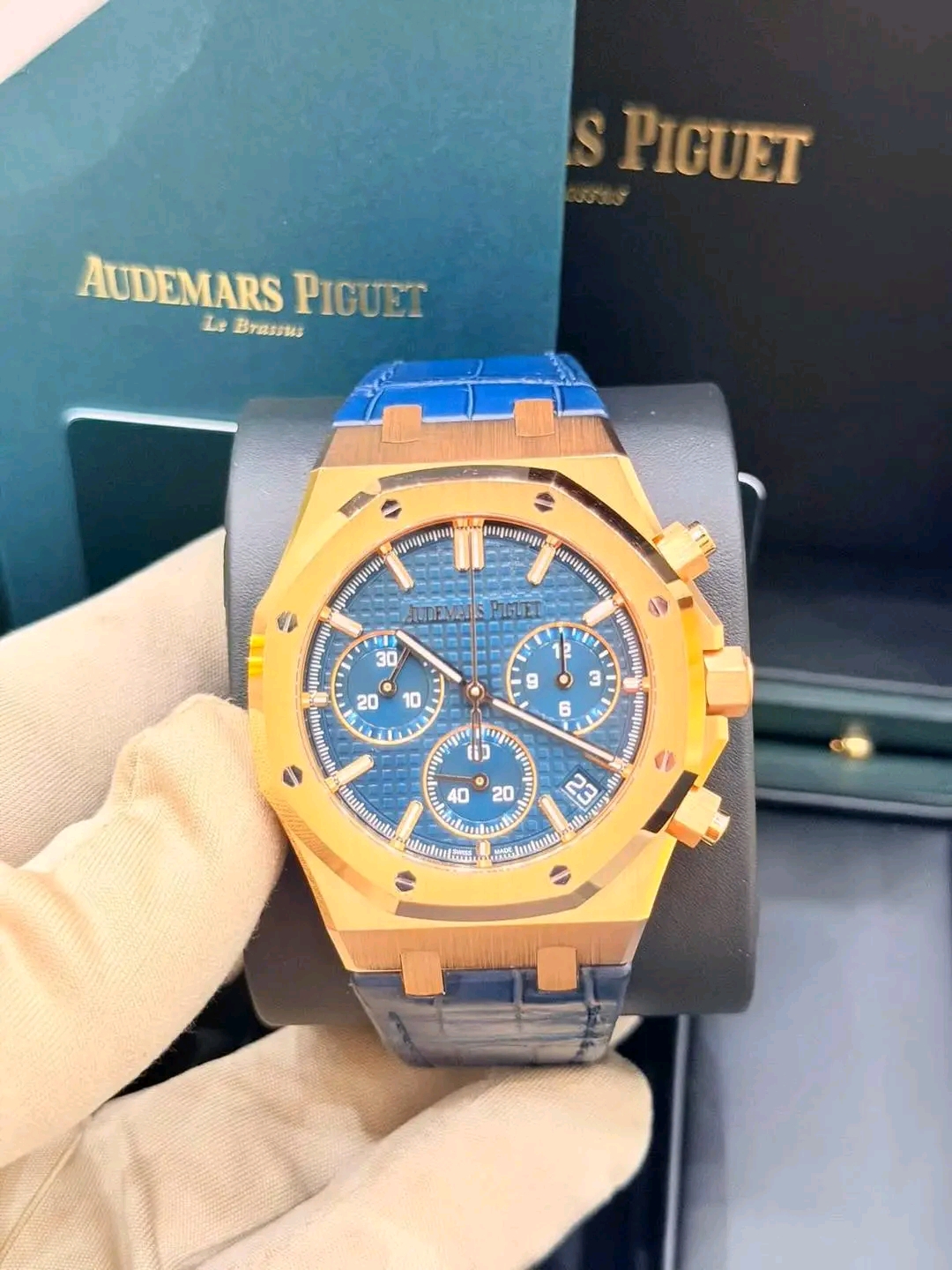 2025 Audemars Piguet Royal Oak Chronograph 41mm Rose Gold Blue Dial- Ref. 26240OR